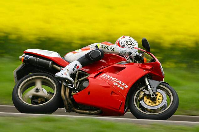 Ducati 916sp3 store